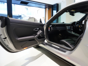 ポルシェ 911(Type991.2) ﾀｰﾎﾞS ｽﾎﾟｰﾂｸﾛﾉPKG　MY17 ｴﾝﾄﾘ‐D ﾚｻﾞｰｲﾝﾃﾘｱ 黒革 PCMﾅﾋﾞ Carplay PCCB ﾌﾞﾙﾒｽﾀｰS 　2年保証付