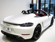 ポルシェ 718スパイダー 4.0 6MT　正規D車 ｽﾎﾟｰﾂｸﾛﾉP ｽﾊﾟｲﾀﾞｰｸﾗｼｯｸｲﾝﾃﾘｱ 18Wayｽﾎﾟｰﾂｼｰﾄ PCMﾅﾋﾞ Bｶﾒﾗ PASM ｽﾎﾟｴｸﾞ 20ｲﾝﾁ718ｽﾊﾟｲﾀﾞｰAW 新車保証付