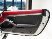 ポルシェ 718スパイダー 4.0 6MT　正規D車 ｽﾎﾟｰﾂｸﾛﾉP ｽﾊﾟｲﾀﾞｰｸﾗｼｯｸｲﾝﾃﾘｱ 18Wayｽﾎﾟｰﾂｼｰﾄ PCMﾅﾋﾞ Bｶﾒﾗ PASM ｽﾎﾟｴｸﾞ 20ｲﾝﾁ718ｽﾊﾟｲﾀﾞｰAW 新車保証付