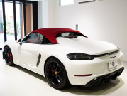 ポルシェ 718スパイダー 4.0 6MT　正規D車 ｽﾎﾟｰﾂｸﾛﾉP ｽﾊﾟｲﾀﾞｰｸﾗｼｯｸｲﾝﾃﾘｱ 18Wayｽﾎﾟｰﾂｼｰﾄ PCMﾅﾋﾞ Bｶﾒﾗ PASM ｽﾎﾟｴｸﾞ 20ｲﾝﾁ718ｽﾊﾟｲﾀﾞｰAW 新車保証付