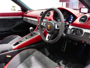 ポルシェ 718スパイダー 4.0 6MT　正規D車 ｽﾎﾟｰﾂｸﾛﾉP ｽﾊﾟｲﾀﾞｰｸﾗｼｯｸｲﾝﾃﾘｱ 18Wayｽﾎﾟｰﾂｼｰﾄ PCMﾅﾋﾞ Bｶﾒﾗ PASM ｽﾎﾟｴｸﾞ 20ｲﾝﾁ718ｽﾊﾟｲﾀﾞｰAW 新車保証付