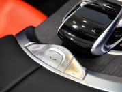 AMG Cクラス C63S ｶﾌﾞﾘｵﾚ ﾚｰﾀﾞｰSP　正規D車 後期ﾓﾃﾞﾙ 510ps 黒幌 赤黒ﾅｯﾊﾟ革 ﾅﾋﾞTV ﾌﾞﾙﾒｽﾀｰ ﾍｯﾄﾞｱｯﾌﾟﾃﾞｨｽﾌﾟﾚｲ ﾊﾟﾌｫｰﾏﾝｽEX ﾊﾟﾌｫｰﾏﾝｽｽﾃｱﾘﾝｸﾞ 専用19/20AW　2年保証