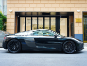 アウディ R8 5.2 FSI V10 Plus Quattro　正規D車 左H ﾌｧｲﾝﾊﾞｯﾊﾟｽﾎﾟｰﾂｼｰﾄ 純正MMIﾅﾋﾞ ｶｰﾎﾞﾝｾﾗﾐｯｸﾌﾞﾚｰｷ ｶｰﾎﾞﾝｴｸｽﾃﾘｱ ﾚｰｻﾞｰLED OP20ｲﾝﾁAW FABSPEEDﾏﾌﾗｰ　2年保証