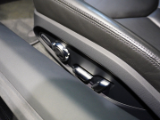 アウディ R8 5.2 FSI V10 Plus Quattro　正規D車 左H ﾌｧｲﾝﾊﾞｯﾊﾟｽﾎﾟｰﾂｼｰﾄ 純正MMIﾅﾋﾞ ｶｰﾎﾞﾝｾﾗﾐｯｸﾌﾞﾚｰｷ ｶｰﾎﾞﾝｴｸｽﾃﾘｱ ﾚｰｻﾞｰLED OP20ｲﾝﾁAW FABSPEEDﾏﾌﾗｰ　2年保証