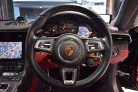 ポルシェ 911(Type991.2) カレラGTS スポーツクロノPKG 1オーナー 正規D車 エントリーD フルレザーインテリア ボルドーレッド&ブラックレザー ベンチレーター PCMナビ Bカメラ 20AW 2年保証