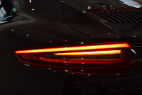 ポルシェ 911(Type991.2) カレラGTS スポーツクロノPKG 1オーナー 正規D車 エントリーD フルレザーインテリア ボルドーレッド&ブラックレザー ベンチレーター PCMナビ Bカメラ 20AW 2年保証