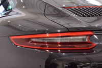 ポルシェ 911(Type991.2) カレラGTS スポーツクロノPKG 1オーナー 正規D車 エントリーD フルレザーインテリア ボルドーレッド&ブラックレザー ベンチレーター PCMナビ Bカメラ 20AW 2年保証