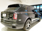 ロールスロイス カリナン 6.75 4WD Black Badge　正規D車 左H Starlight Headliner ACC 黒革 ｼｰﾄﾋｰﾀｰ&ﾍﾞﾝﾁﾚｰﾀｰ 純正HDDﾅﾋﾞTV 360ｶﾒﾗ RR刺繍 ﾗﾑｳｰﾙﾌﾛｱﾏｯﾄ 専用22ｲﾝﾁAW