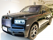 ロールスロイス カリナン 6.75 4WD Black Badge　正規D車 左H Starlight Headliner ACC 黒革 ｼｰﾄﾋｰﾀｰ&ﾍﾞﾝﾁﾚｰﾀｰ 純正HDDﾅﾋﾞTV 360ｶﾒﾗ RR刺繍 ﾗﾑｳｰﾙﾌﾛｱﾏｯﾄ 専用22ｲﾝﾁAW