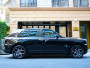 ロールスロイス カリナン 6.75 4WD Black Badge　正規D車 左H Starlight Headliner ACC 黒革 ｼｰﾄﾋｰﾀｰ&ﾍﾞﾝﾁﾚｰﾀｰ 純正HDDﾅﾋﾞTV 360ｶﾒﾗ RR刺繍 ﾗﾑｳｰﾙﾌﾛｱﾏｯﾄ 専用22ｲﾝﾁAW