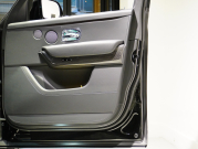 ロールスロイス カリナン 6.75 4WD Black Badge　正規D車 左H Starlight Headliner ACC 黒革 ｼｰﾄﾋｰﾀｰ&ﾍﾞﾝﾁﾚｰﾀｰ 純正HDDﾅﾋﾞTV 360ｶﾒﾗ RR刺繍 ﾗﾑｳｰﾙﾌﾛｱﾏｯﾄ 専用22ｲﾝﾁAW