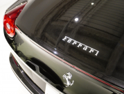 フェラーリ カリフォルニアT F1 DCT　正規D車 左H 希少OPｶﾗｰ ﾎﾜｲﾄﾚｻﾞｰ&ﾌﾞﾗｯｸｽﾃｯﾁ 純正ﾅﾋﾞ ｶｰﾎﾞﾝLEDｽﾃｱ ｽﾎﾟｰﾂｴｷｿﾞｰｽﾄ Bｶﾒﾗ 電格ﾐﾗｰ OP鍛造20AW