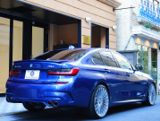 アルピナ D3 S Limousine Allrad ﾗｸﾞｼﾞｭｱﾘｰPKG　正規D車 右H OPｶﾗｰ ACC ｳﾞｧｰﾈｽｶ黒革 ｻﾝﾙｰﾌ 純正iDriveﾅﾋﾞ harman/kardon ｸﾗｼｯｸ20AW　2年保証