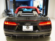 アウディ R8 ｽﾊﾟｲﾀﾞｰ 5.2 FSI V10 Quattro　正規D車 左H ﾚｯﾄﾞﾌｧｲﾝﾅｯﾊﾟﾚｻﾞｰｽﾎﾟｰﾂｼｰﾄ ﾌﾙﾚｻﾞｰﾄﾘﾑ 純正MMIﾅﾋﾞ ﾊﾞｰﾁｬﾙｺｯｸﾋﾟｯﾄ OP20ｲﾝﾁAW　2年保証