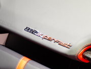 フェラーリ 812 スーパーファスト F1 DCT　正規D車 左H ｶｰﾎﾞﾝﾌｧｲﾊﾞｰﾄﾞﾗｲﾊﾞｰｿﾞｰﾝ+LEDｽﾃｱﾘﾝｸﾞ ｻｽﾍﾟﾝｼｮﾝﾘﾌﾀｰ ﾌﾙ電動ﾃﾞｲﾄﾅｼｰﾄ 純正ﾅﾋﾞ ﾊﾟｰｷﾝｸﾞｶﾒﾗ ｶｰﾎﾞﾝｲﾝﾃﾘｱ ﾊﾟｯｾﾝｼﾞｬｰﾃﾞｨｽﾌﾟﾚｲ 鍛造20AW ﾏｯﾄPPF