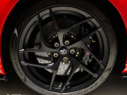 フェラーリ 812 スーパーファスト F1 DCT　正規D車 左H ｶｰﾎﾞﾝﾌｧｲﾊﾞｰﾄﾞﾗｲﾊﾞｰｿﾞｰﾝ+LEDｽﾃｱﾘﾝｸﾞ ｻｽﾍﾟﾝｼｮﾝﾘﾌﾀｰ ﾌﾙ電動ﾃﾞｲﾄﾅｼｰﾄ 純正ﾅﾋﾞ ﾊﾟｰｷﾝｸﾞｶﾒﾗ ｶｰﾎﾞﾝｲﾝﾃﾘｱ ﾊﾟｯｾﾝｼﾞｬｰﾃﾞｨｽﾌﾟﾚｲ 鍛造20AW ﾏｯﾄPPF